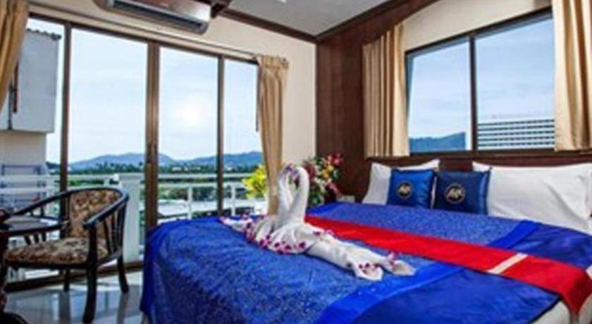 Triple Rund Place Hotel Patong Εξωτερικό φωτογραφία