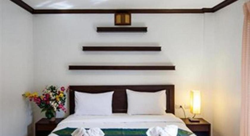 Triple Rund Place Hotel Patong Εξωτερικό φωτογραφία